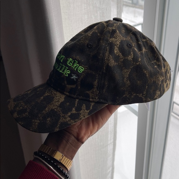 Leopard hat/cap - Picture 2 of 4